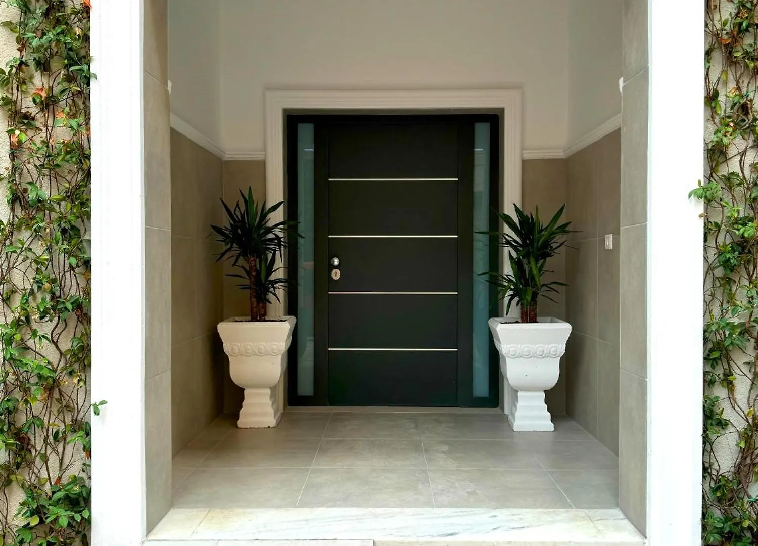 2Min Walk From Sea Lungomare Vlore Jovi Apartment