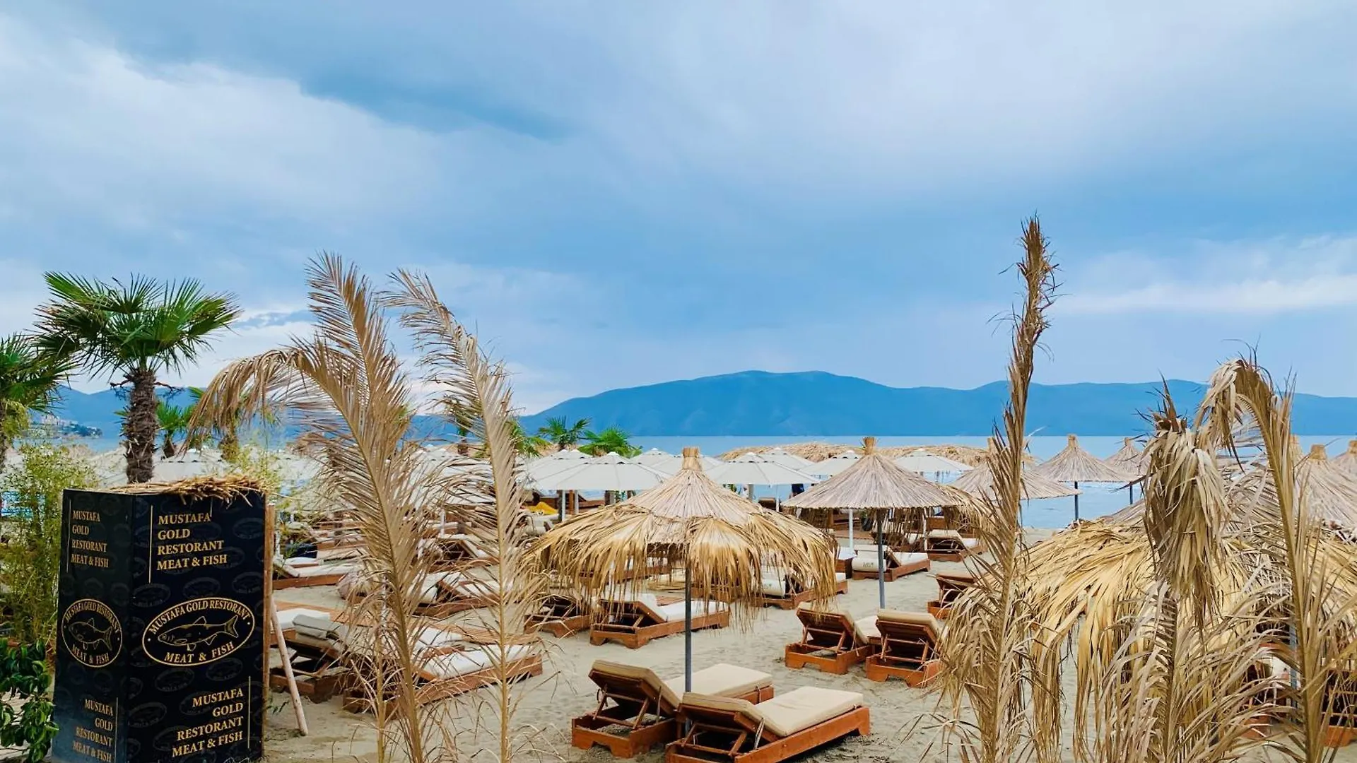 2Min Walk From Sea Lungomare Vlore Jovi Apartment 0*,  Albania
